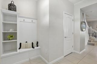 5 Bedroom45 Bathroom Windsor Westside 2444 Ds - 7