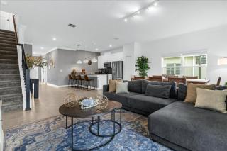 5 Bedrooms 4 Bathrooms Storey Lake 4411 Sl - 8