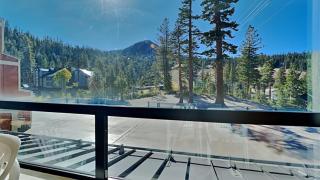 Amazing 2 Bedroom Condo with Awesome View! - 5