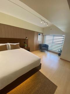 EDSA Heights Unit 3422 Two br Penthouse Loft Unit AMA Tower residences - 2