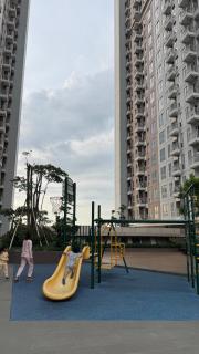 Cozy Minimalist Two-Bedroom Apartment by Jiu Zhai 九寨 - 1