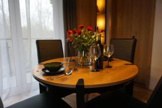 VIP Apartments Victoria - 4