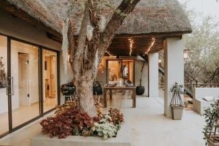 WildlifeEstateVilla-Pool-Boma-Bushlife - 4