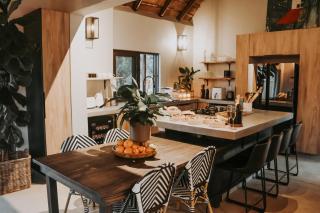 WildlifeEstateVilla-Pool-Boma-Bushlife - 7