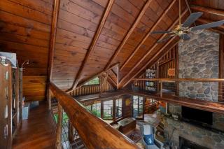 Lookout Log Cabin - Brightwood - 8