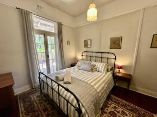 Hilltop Cottage Bridgetown - 3