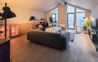 Stunning Apartment In Tromsø With Wifi -  - 7