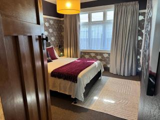 Unique Beachside Home in Eastbourne - 7