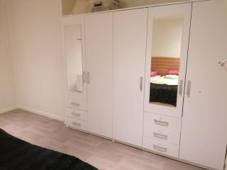 House with sea view, boathouse, garage and boat - 1