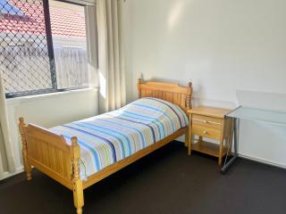 Private Room with shared bathroom - 0