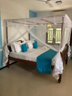 Mealanie's House - 4