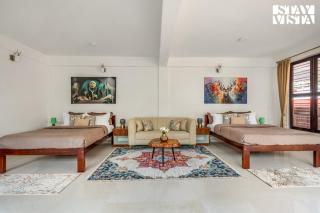 StayVista at Hermitage - Boutique Stay with Views & Wi-Fi - 3