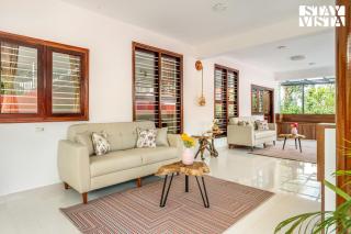 StayVista at Hermitage - Boutique Stay with Views & Wi-Fi - Irpu - 5