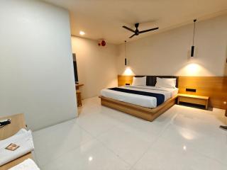 hotel gautam inn - 2