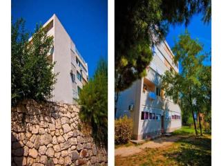 Sunny apartment near beach in Split - 9