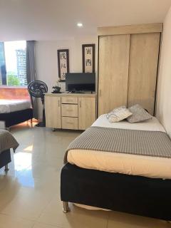 Poblado Nuevo Aviso AApartasuite familiar hasta 6 personas MedalloHost - 1