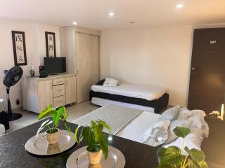 Poblado Nuevo Aviso AApartasuite familiar hasta 6 personas MedalloHost - 2