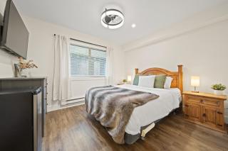 Whistler Lakeside Hideaway - 3