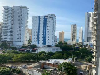 Entire apartment with amazing views Tower 811 - 1