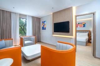 Hilton Garden Inn Bengaluru Whitefield - 1