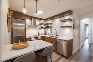 Symphony 8 by Outpost Whistler - 8