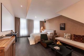 AND·U Designer Homestay (Dukezong Ancient Town Moonlight Square Branch) - 0