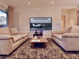 Courchevel 1850 : Élégant Apt. Neuf à 3 min des Pistes, Parking Inclus - FR-1-575-249 - 0