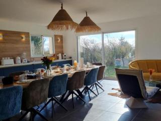 Gîte spacieux 12 pers à Saint-Germain-Laval - Confort et charme - FR-1-496-378 - 3