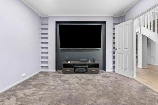 Exclusive Luxury Oasis Tumbi Umbi NSW - 2