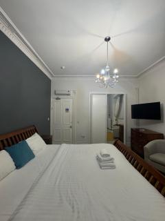 West Coates Mansion - 6