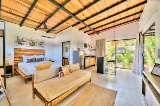 Salt n Pepper - Parsley Villa with shared Pool - Adults Only - 9