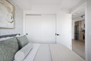 Stylish 1BR Condo with Patio and Parking - 5