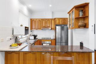 Peaceful 2 Level Home Between Coogee and Randwick - 5