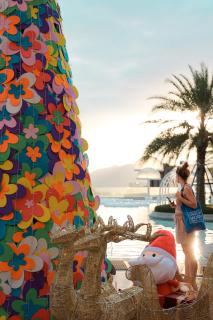 HUALUXE Sanya Yalong Bay Resort - 9