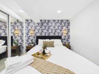 Game Day Flat Steps to Wrigley CTA - 4