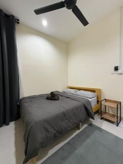 Hikari Nest Homestay - 3 Aircond Bedrooms & Wi-Fi - 6