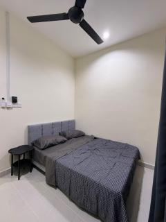 Hikari Nest Homestay - 3 Aircond Bedrooms & Wi-Fi - 5