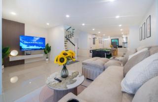 Patong Center lucky home - 4