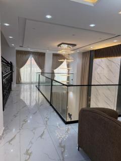 Erere Homes The Manor with Swimming pool - 1