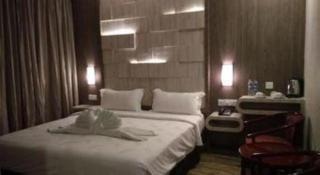 Paragon Nagoya Hotel Batam - 4