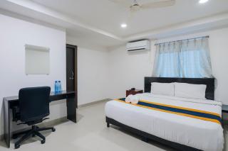 Hotel Blue Dawn - Near DLF Cyber City, Gachibowli - 4
