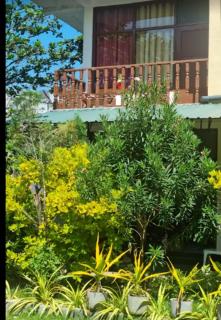 Secret Hill Haven - 1