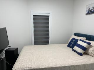 Private room with full washroom - 7