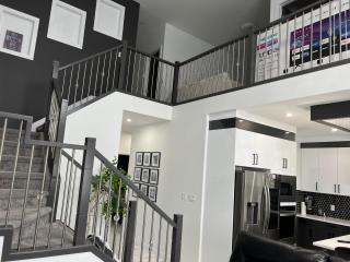 Private room with full washroom - 5