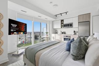 Fresh & Modern Studio with Parking - 0