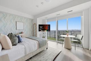 Fresh & Modern Studio with Parking - 3