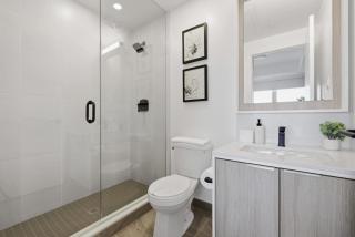 Stylish 2BR Condo with Patio & Free Parking - 6