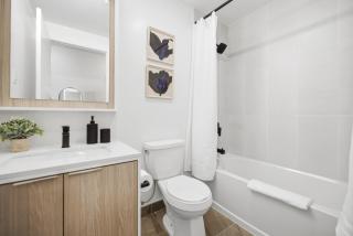 Stylish 2BR Condo with Patio & Free Parking - 3