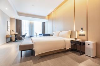 Atour Hotel Wuhan Donghu Yuejiazui - 8