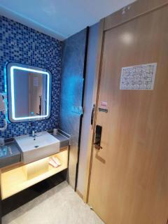 Shell Hotel Shanghai Normal University Hongcao Road Metro Station Guiping Road - 4